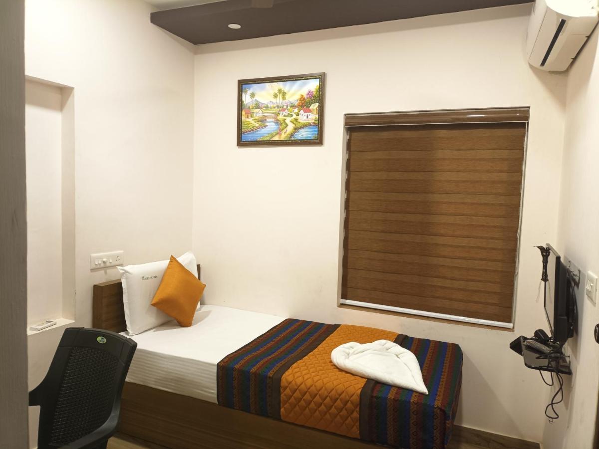 Majestic Inn Thiruvananthapuram Εξωτερικό φωτογραφία