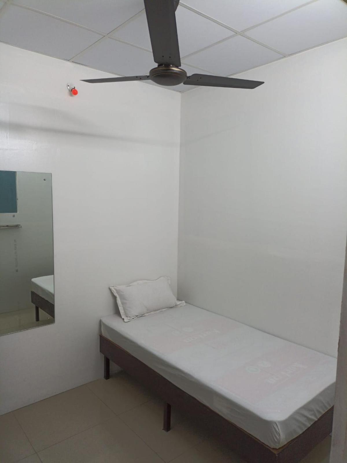 Majestic Inn Thiruvananthapuram Εξωτερικό φωτογραφία