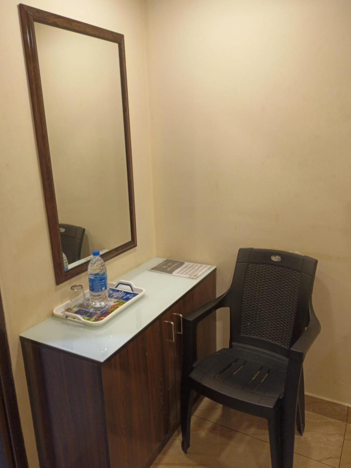 Majestic Inn Thiruvananthapuram Εξωτερικό φωτογραφία